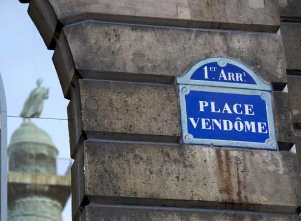 La place Vendôme haut lieu du luxe francais copyright JAUBERT/SIPA