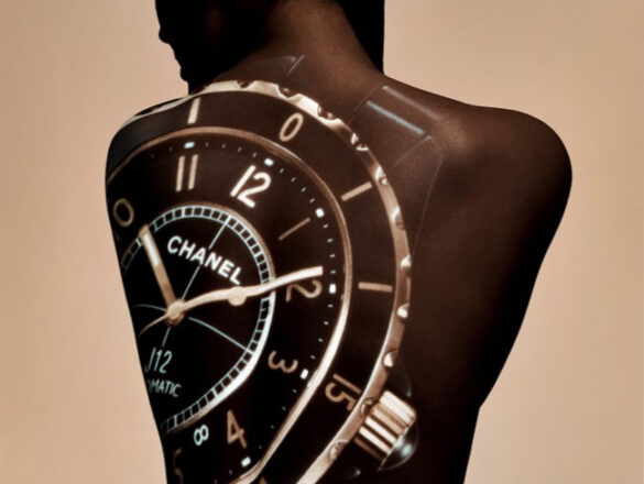 Numéro-China-highlights-luxury-watches-with-a-beauty-story-in-its-June-issue-starring-Alina-by-Charles-Guo.
